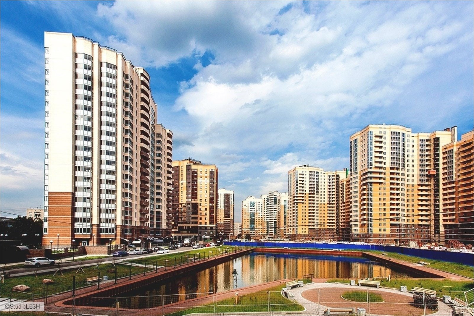 Академ парк