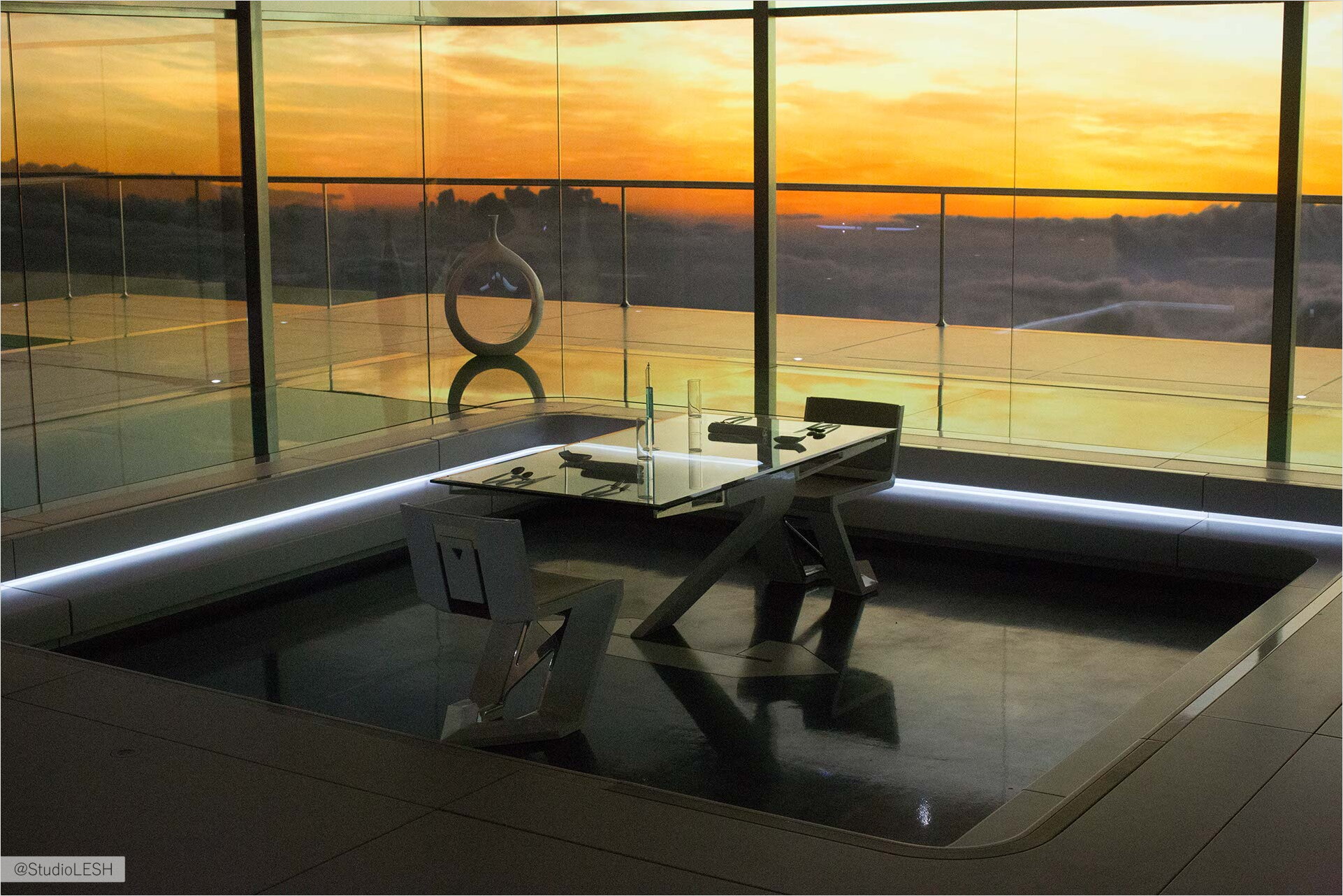 Интерьер дома из фильма Обливион