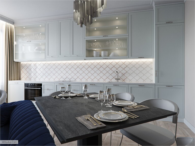 Light kitchen with classical elements