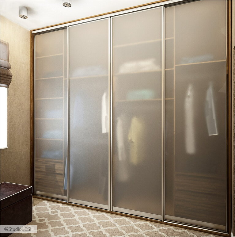 Шкаф для одежды в гардеробной 