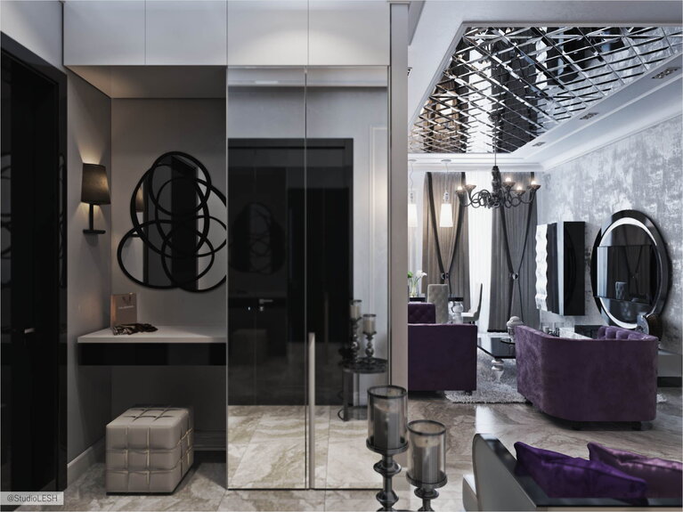 Оформление шкафа в прихожей, мягкий пуф 