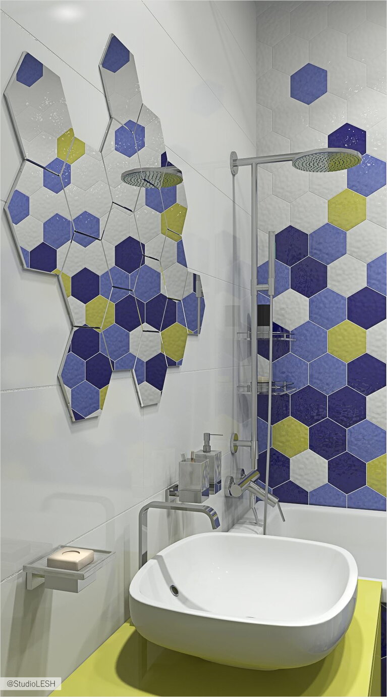 Зеркало октогональной формы 