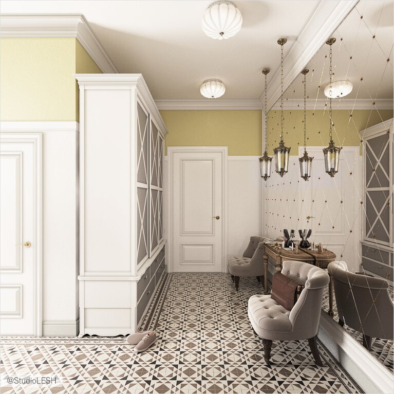 Прихожая дома в Гатчина