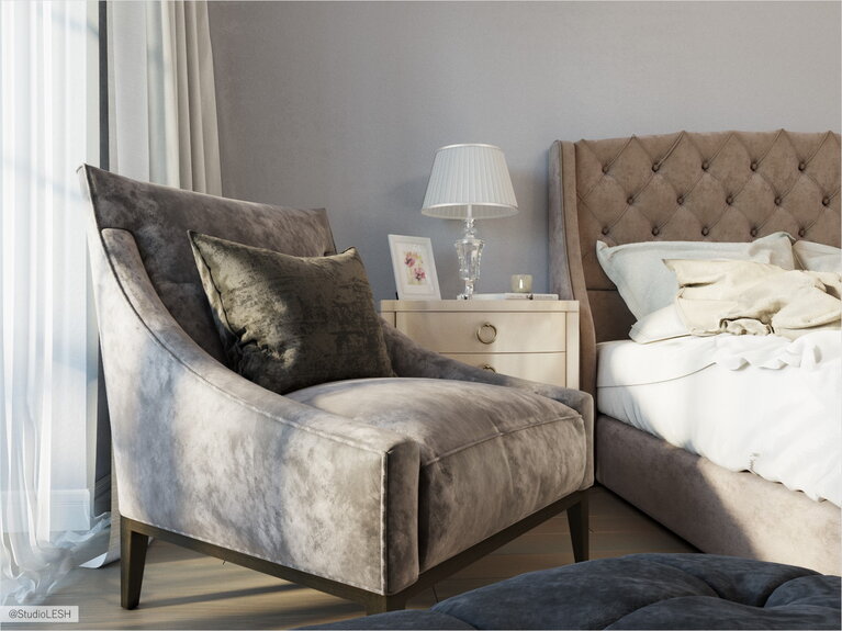 Удобное кресло в спальне