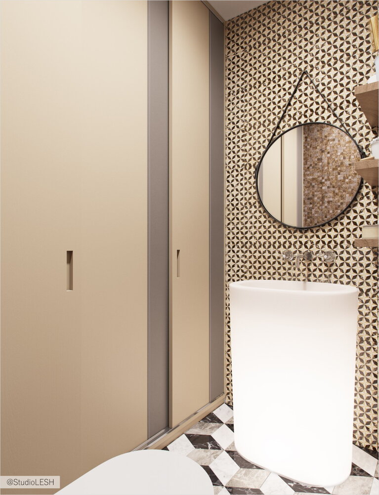 Вместительный шкаф