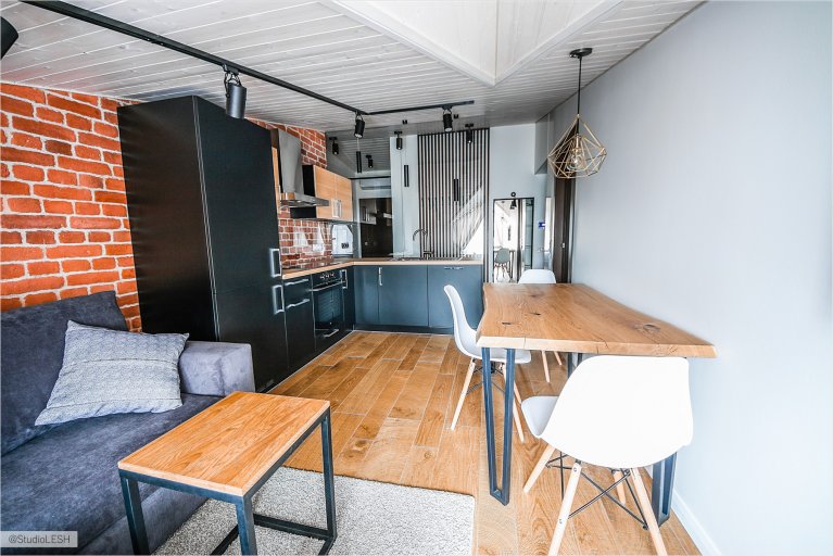 Просторная кухня-гостиная