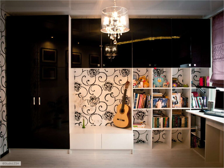 Шкаф в детской комнате