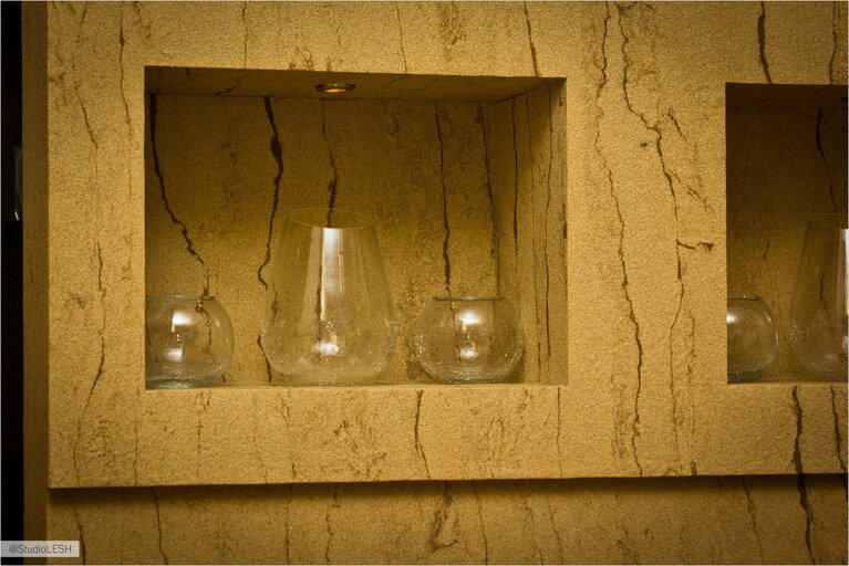 Ниши из песчаника 