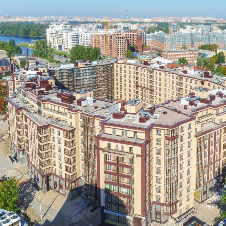 Apartment complex OSTROV in Petrogradskiy district